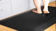 6 Ways Anti-Fatigue Mats Can Increase Workplace Well-Being & Efficiency