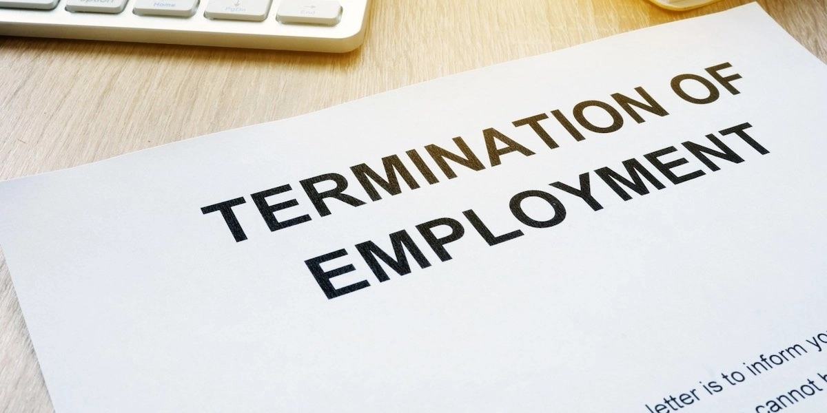 Lady earning N360K sacked for not meeting monthly target of N300M