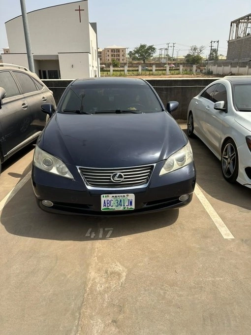 Alleged $370,000 Fraud: EFCC Recovers $13,204, Others From Suspected Fraudster, Chidozie Kingsley, Over Fake Marriage To American Woman